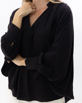 blusa-bolha-viscose-soft-com-pregas-e-mangas-amplas-preto--bt56460126 - 02